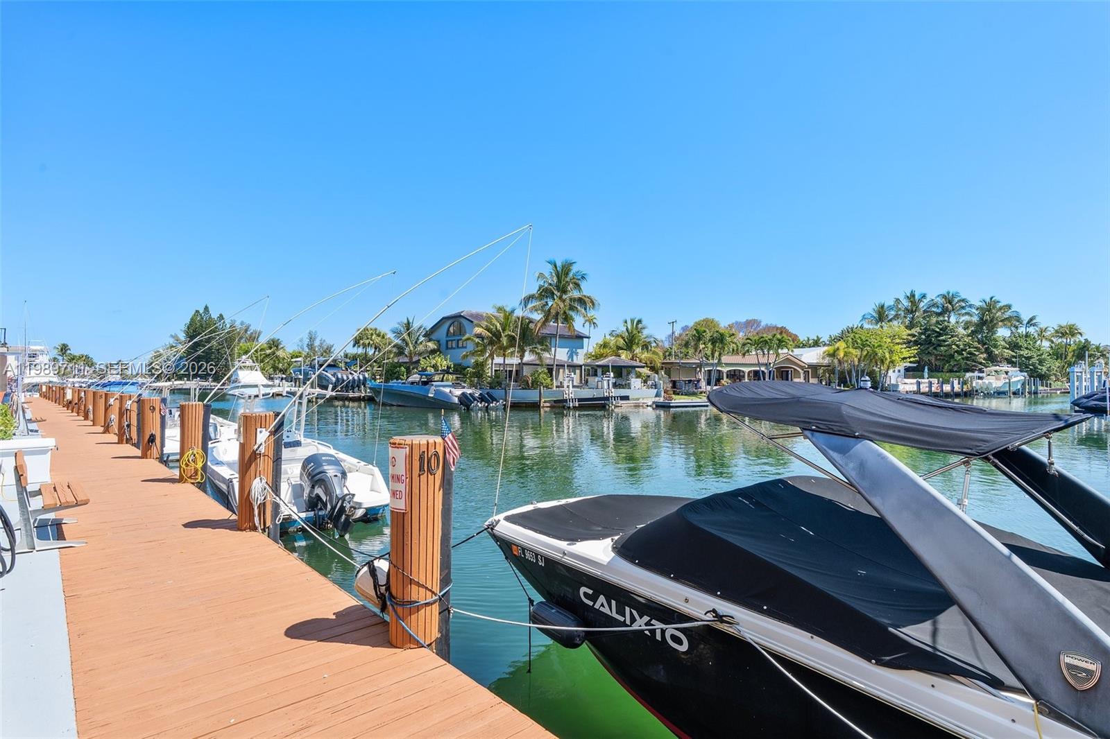 2500 NE 135th St Unit#b206 North Miami, FL 33181