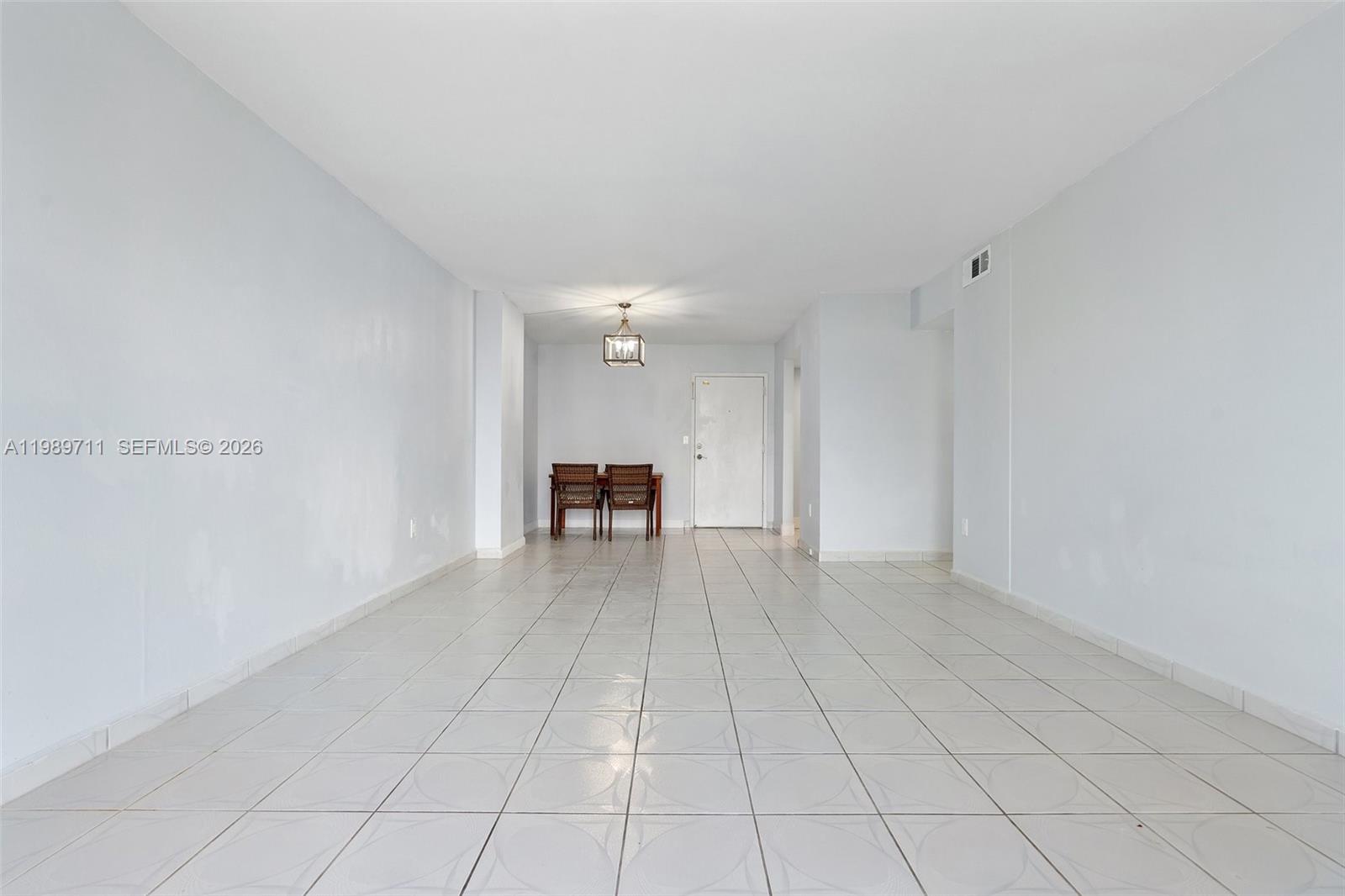 2500 NE 135th St Unit#b206 North Miami, FL 33181