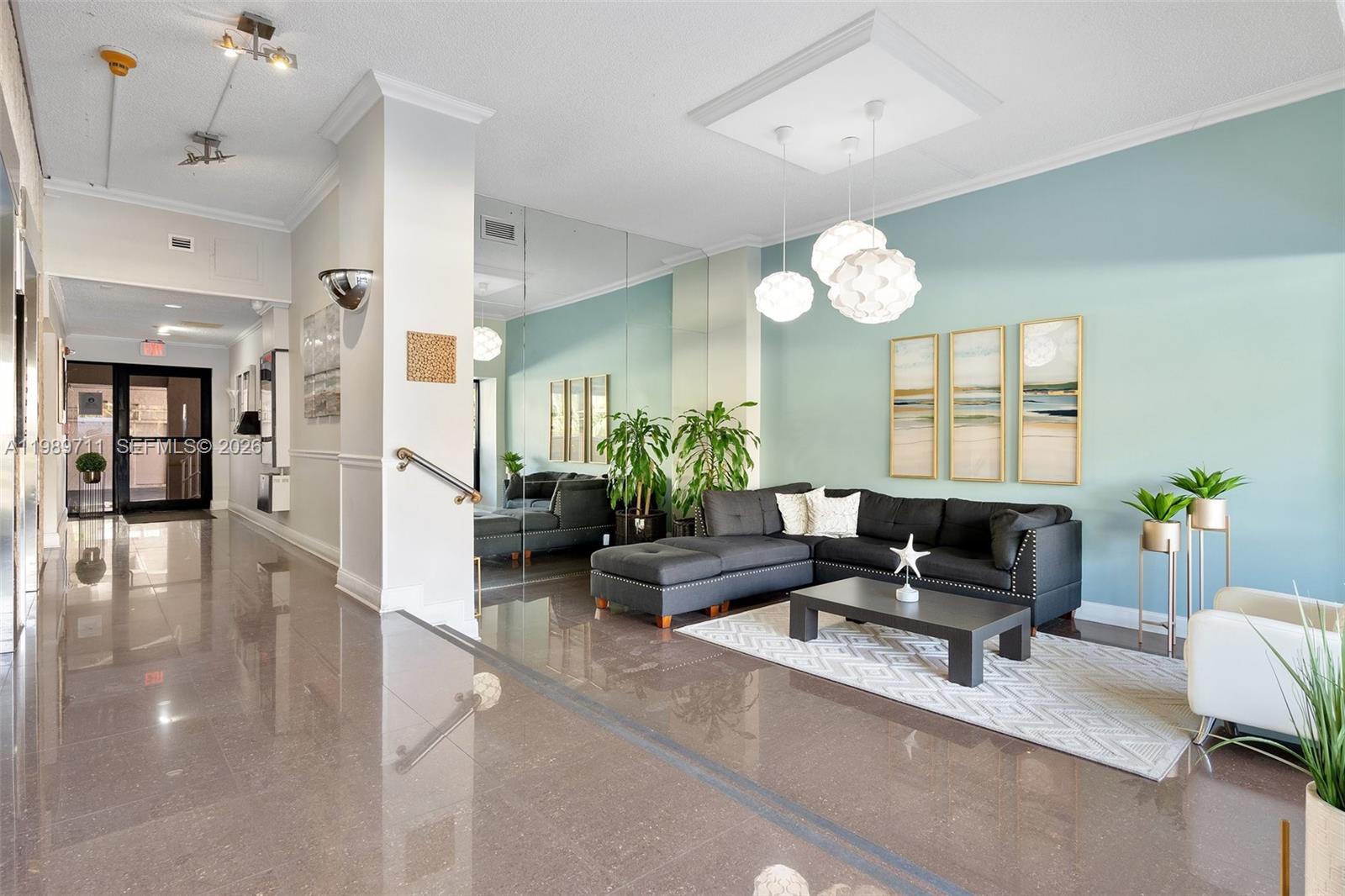 2500 NE 135th St Unit#b206 North Miami, FL 33181