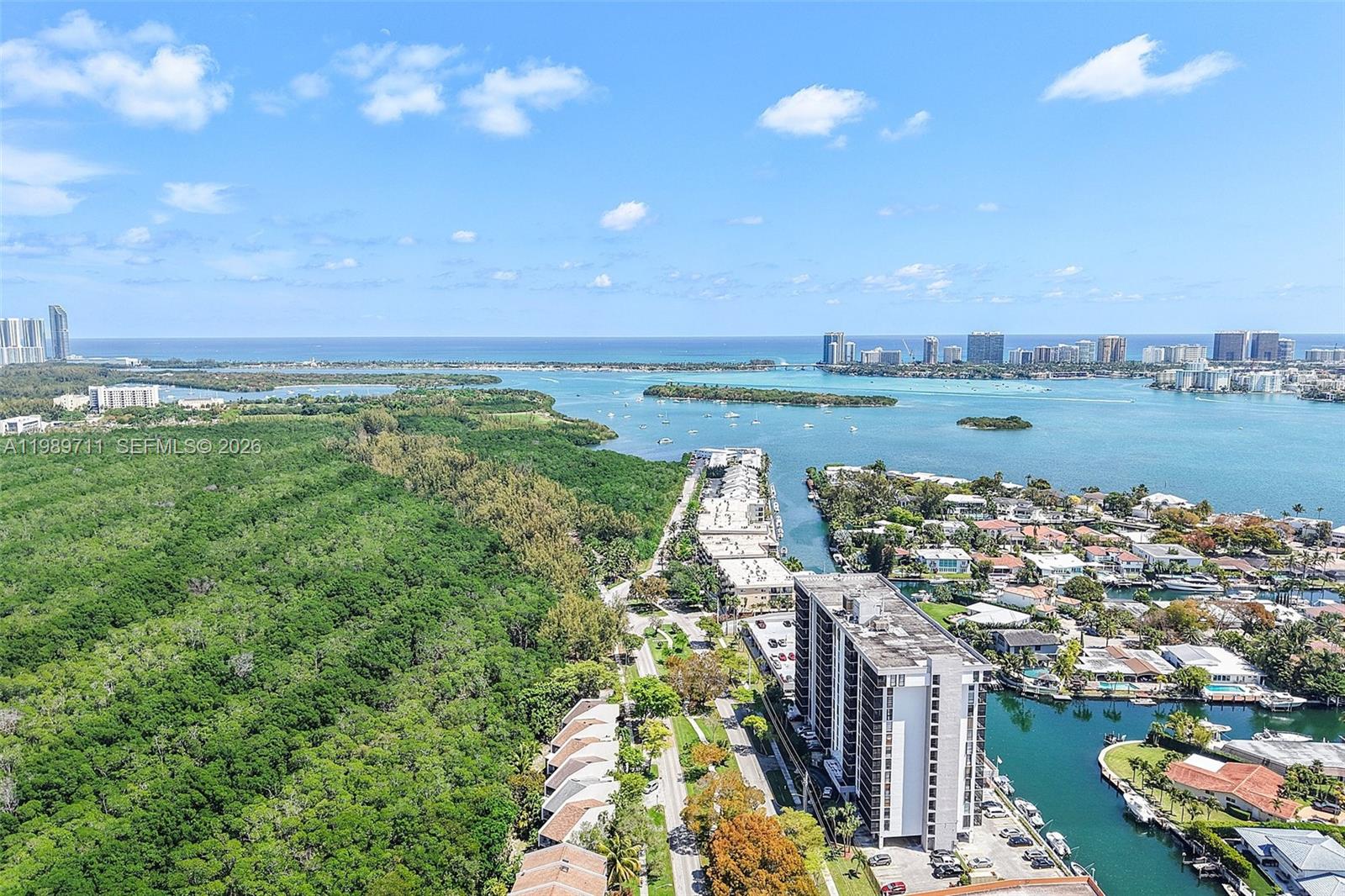 2500 NE 135th St Unit#b206 North Miami, FL 33181