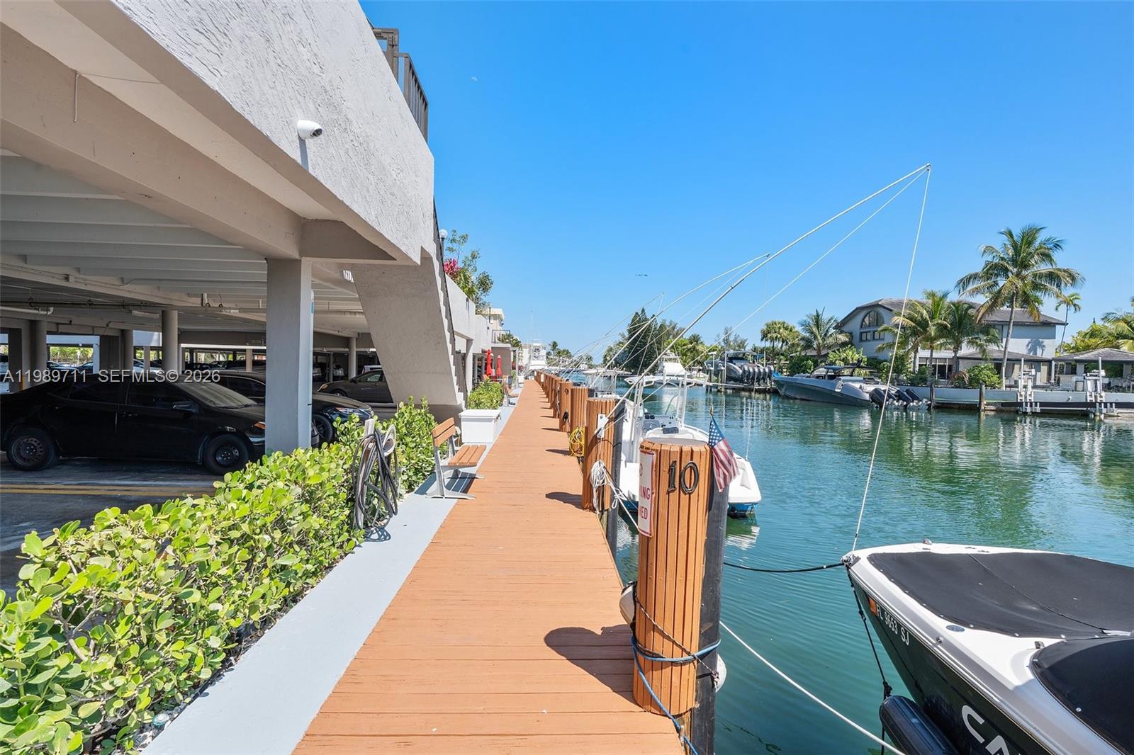 2500 NE 135th St Unit#b206 North Miami, FL 33181