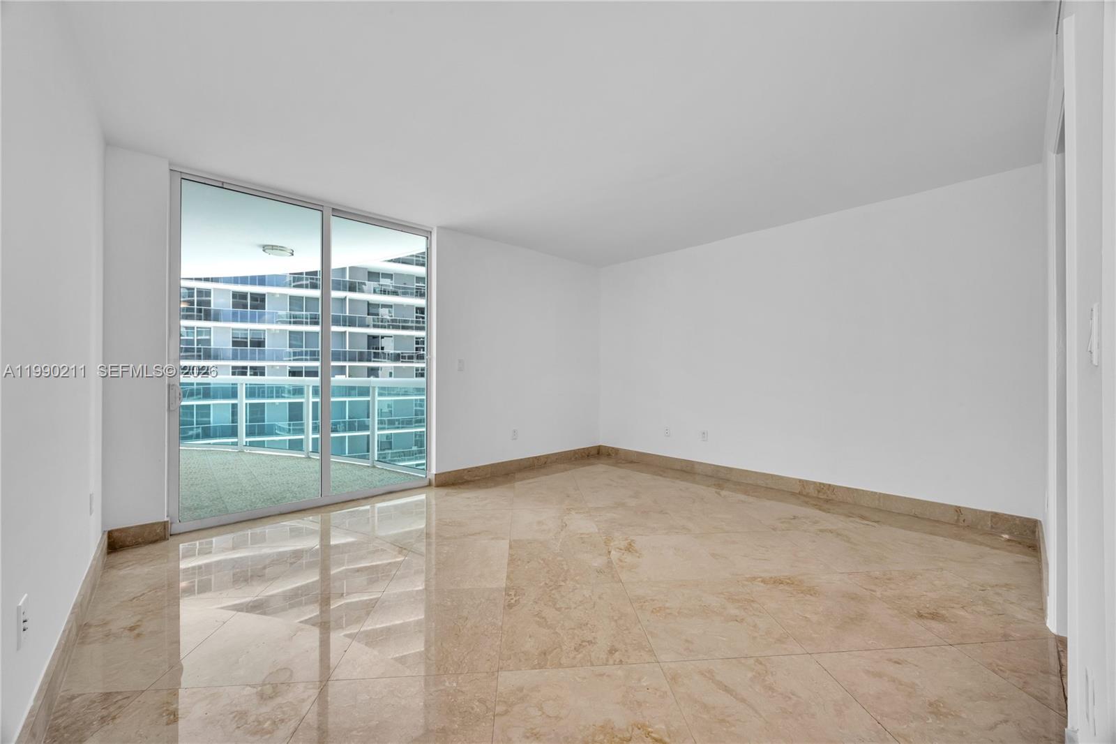 1800 N Bayshore Dr #1901 Miami, FL 33132