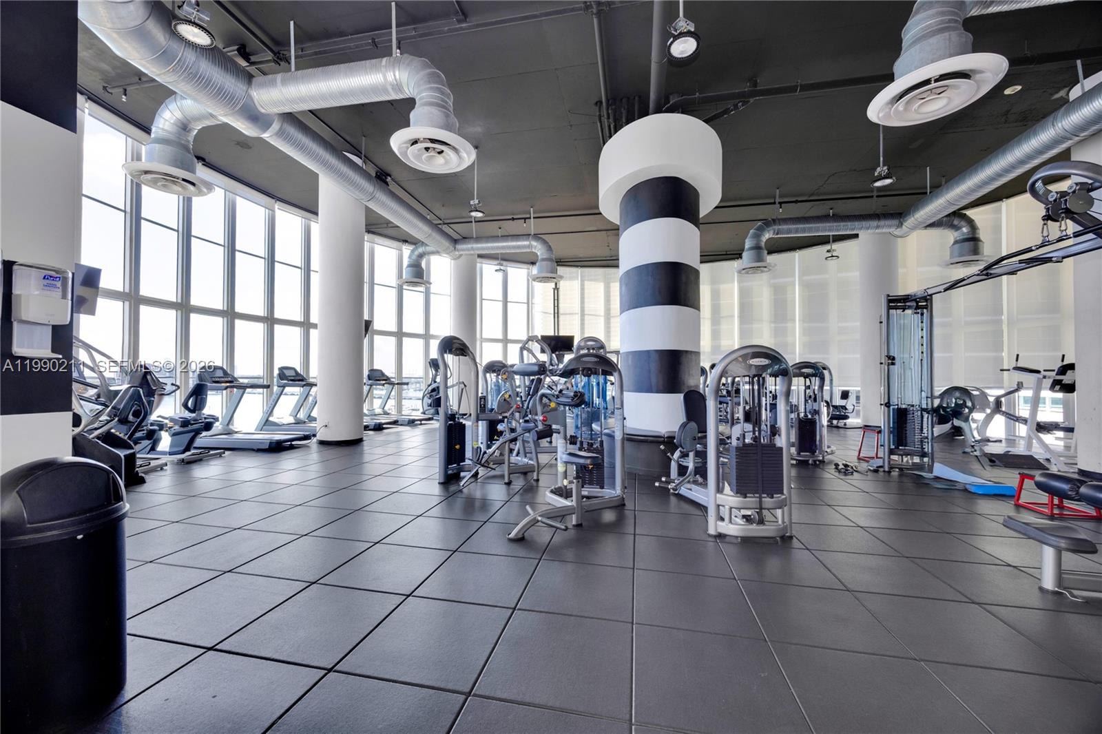 1800 N Bayshore Dr #1901 Miami, FL 33132