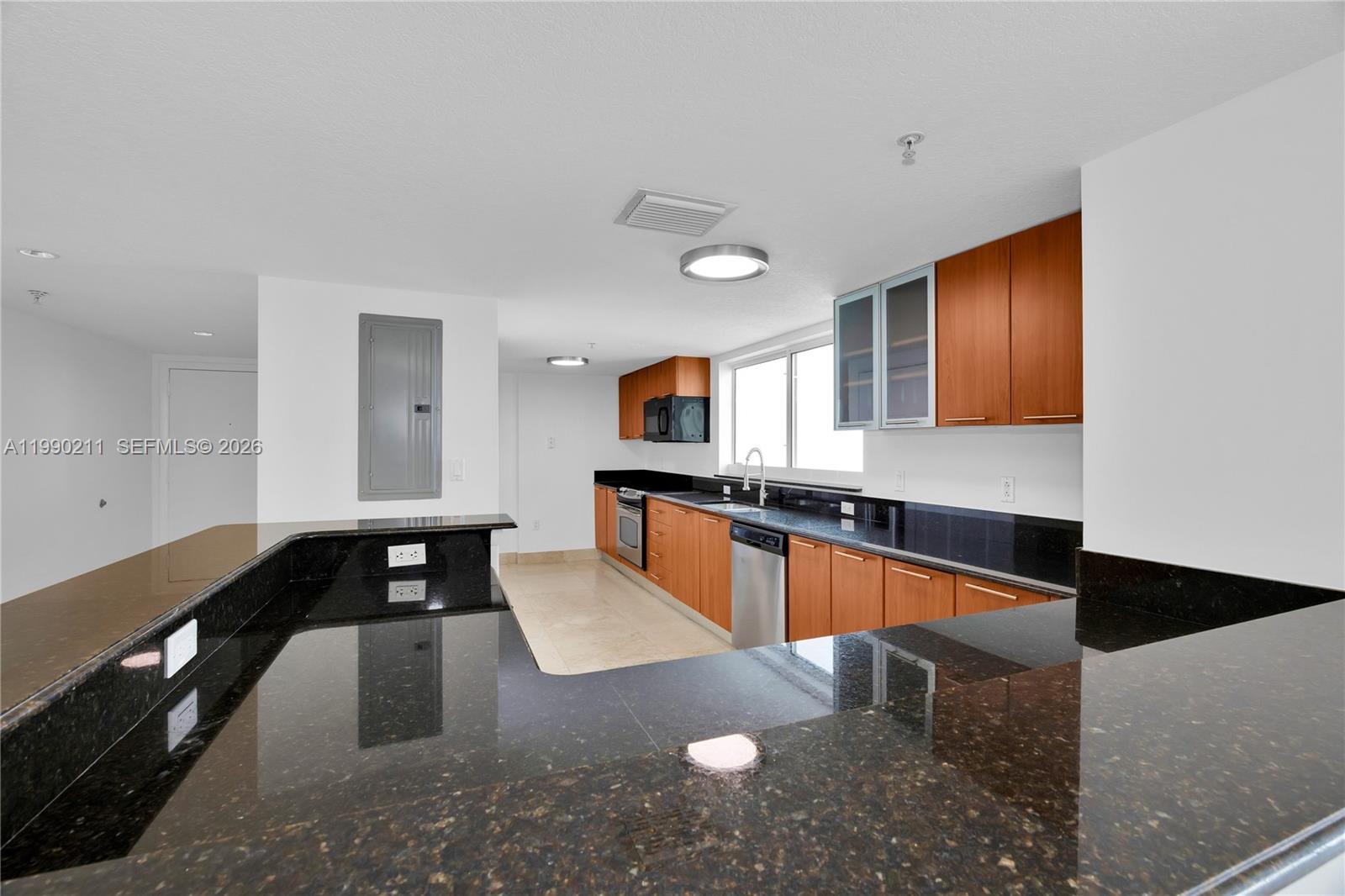 1800 N Bayshore Dr #1901 Miami, FL 33132