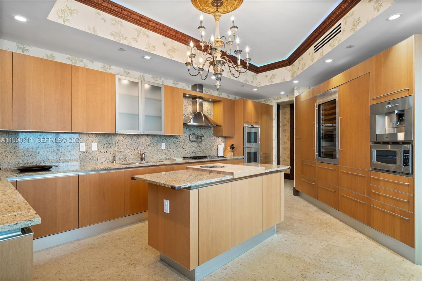 16047 Collins Ave #1604 Sunny Isles Beach, FL 33160