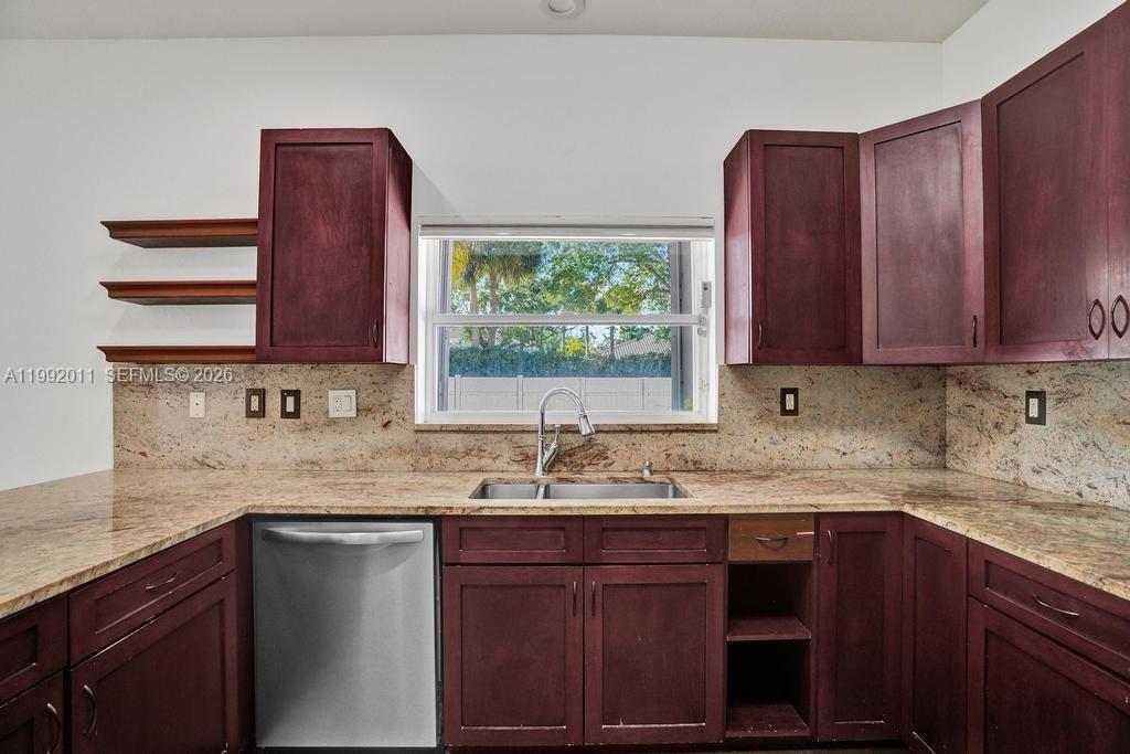 17026 NW 19th St Pembroke Pines, FL 33028