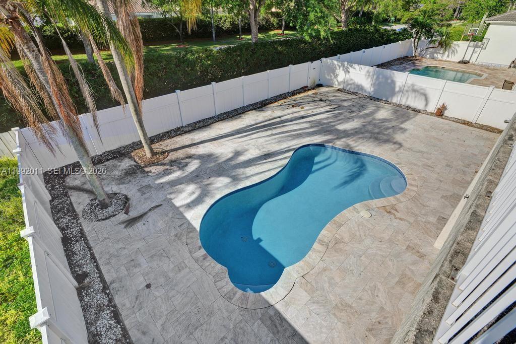 17026 NW 19th St Pembroke Pines, FL 33028