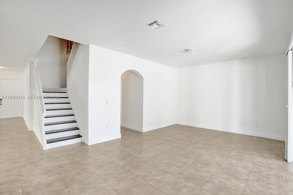 17026 NW 19th St Pembroke Pines, FL 33028