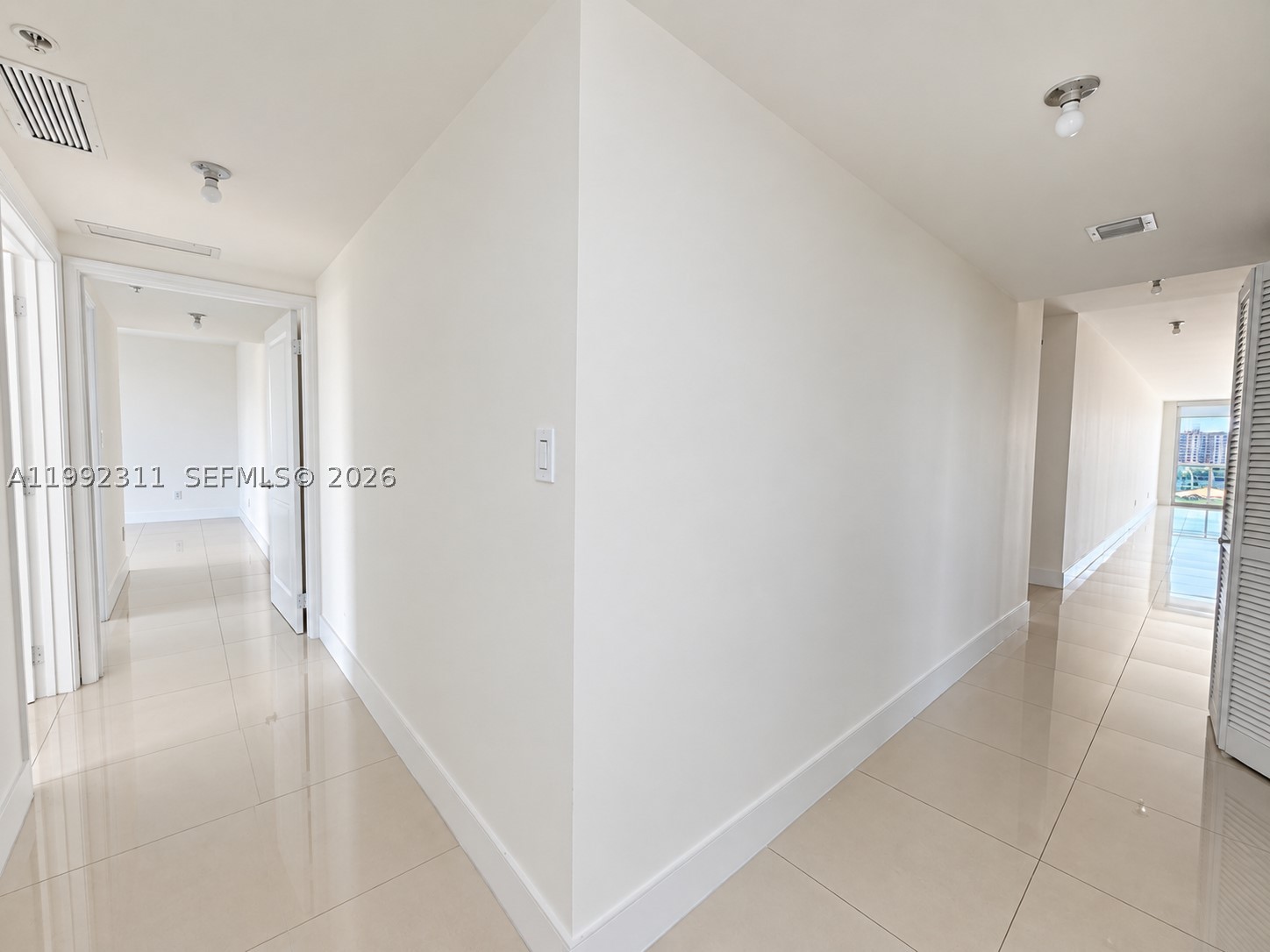 image 400 Sunny Isles12