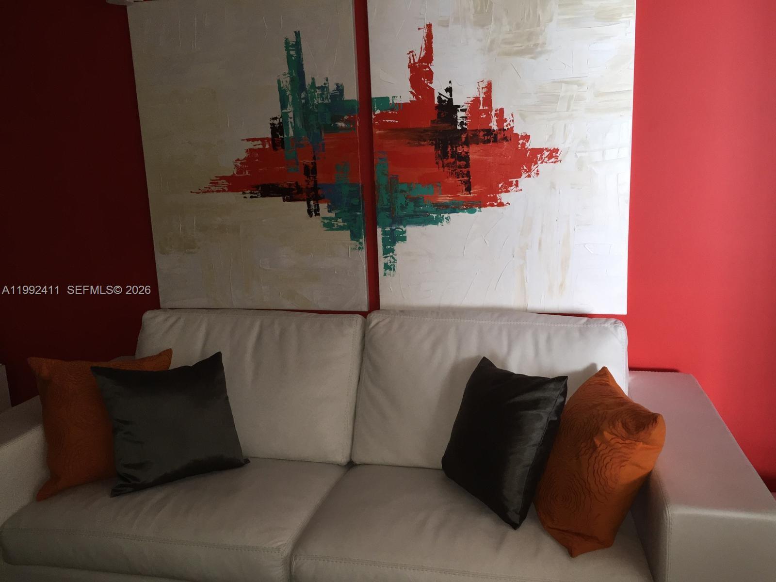 image Icon Brickell I5