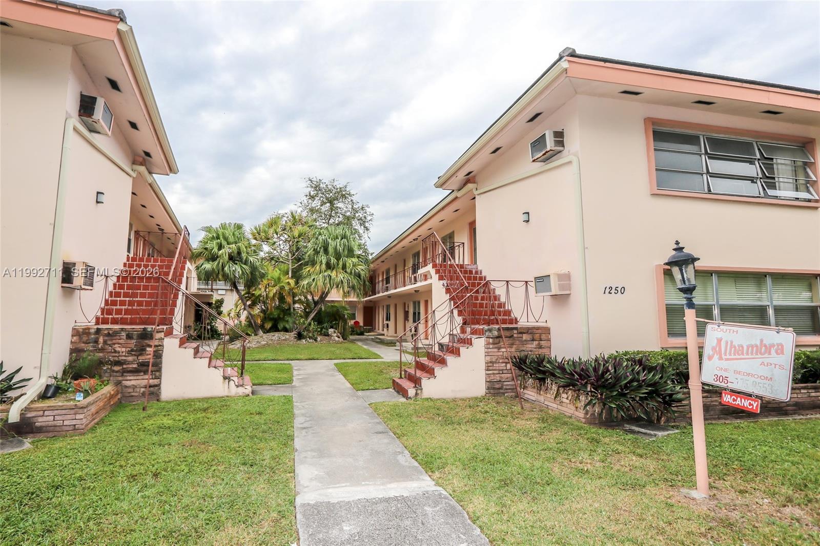 1250 S Alhambra Cir #12A Coral Gables, FL 33146
