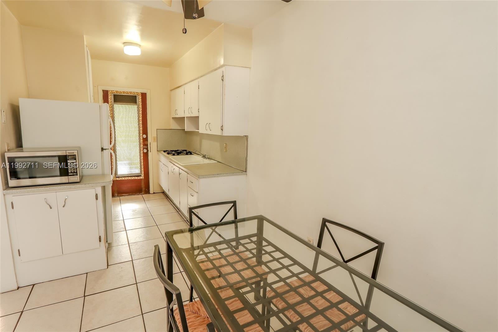 1250 S Alhambra Cir #12A Coral Gables, FL 33146