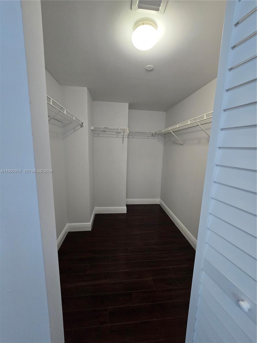 image Vue at Brickell16