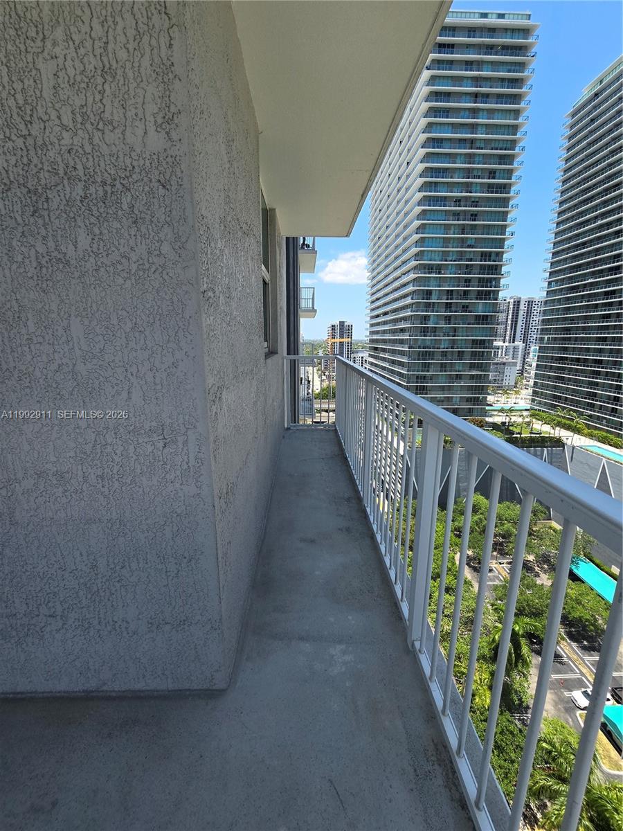 image Vue at Brickell23