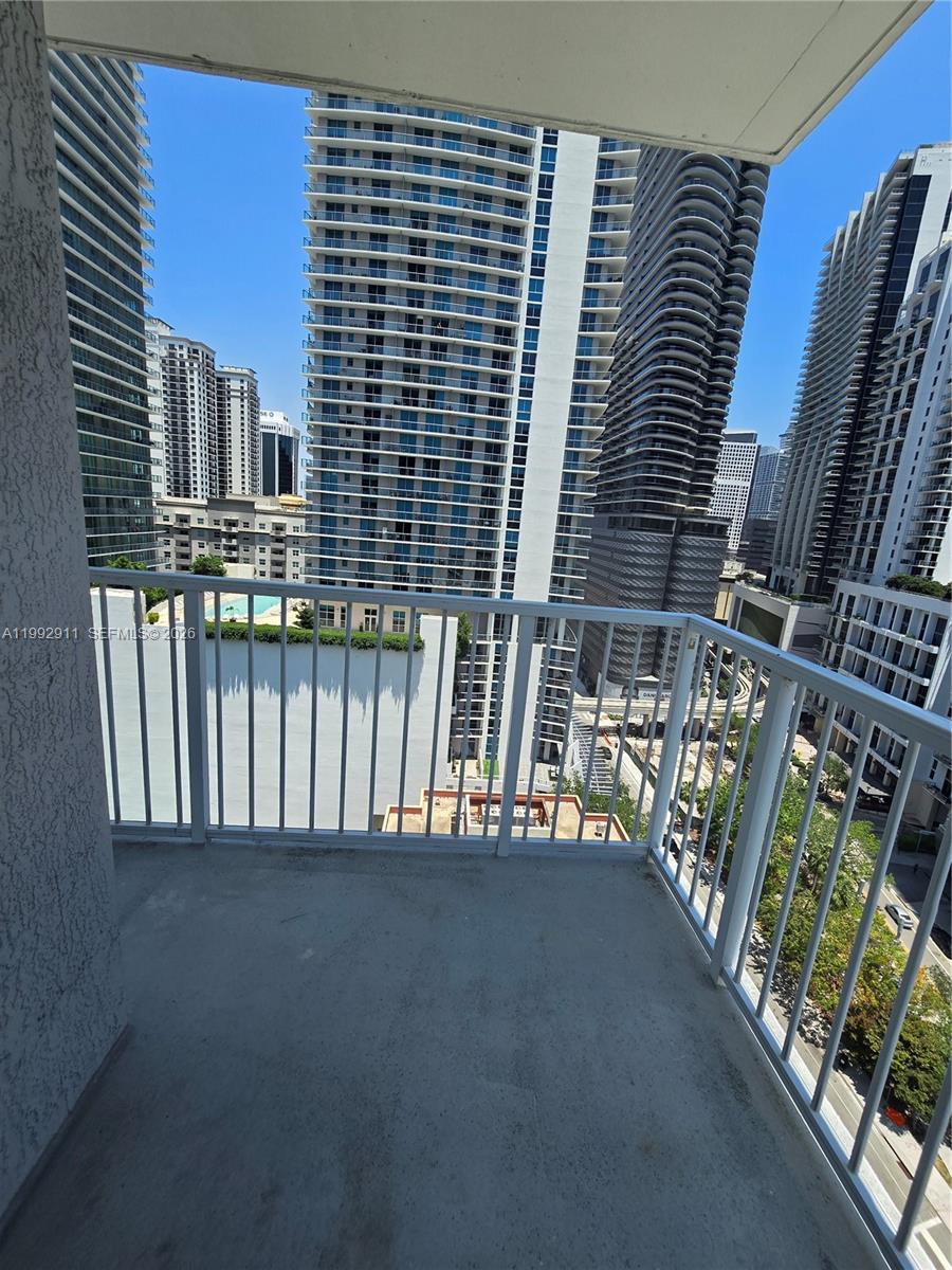 image Vue at Brickell28