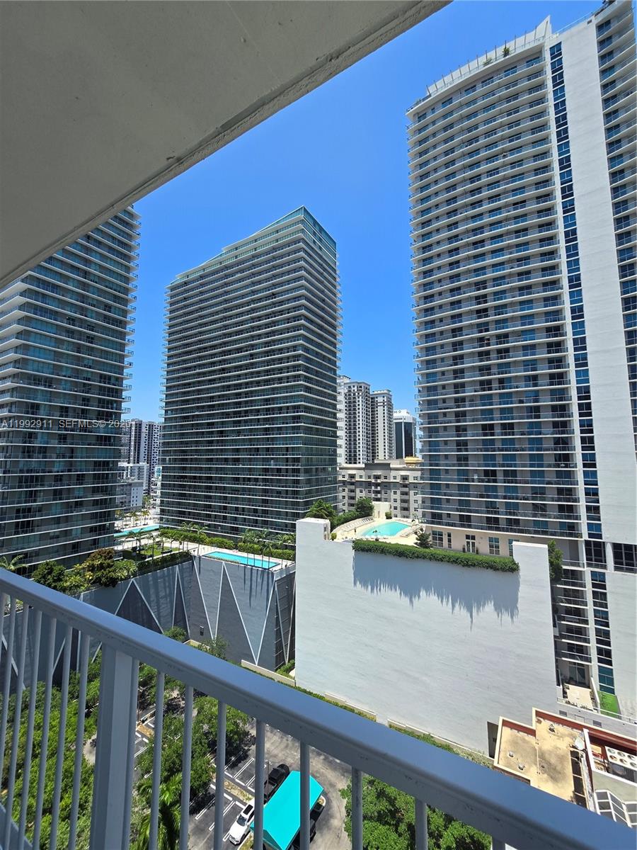 image Vue at Brickell29