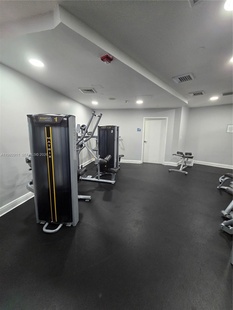 image Vue at Brickell35