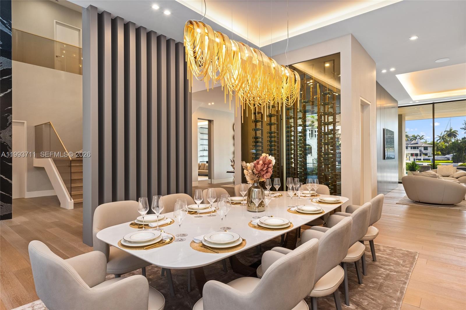 2560 Del Lago Dr Fort Lauderdale, FL 33316