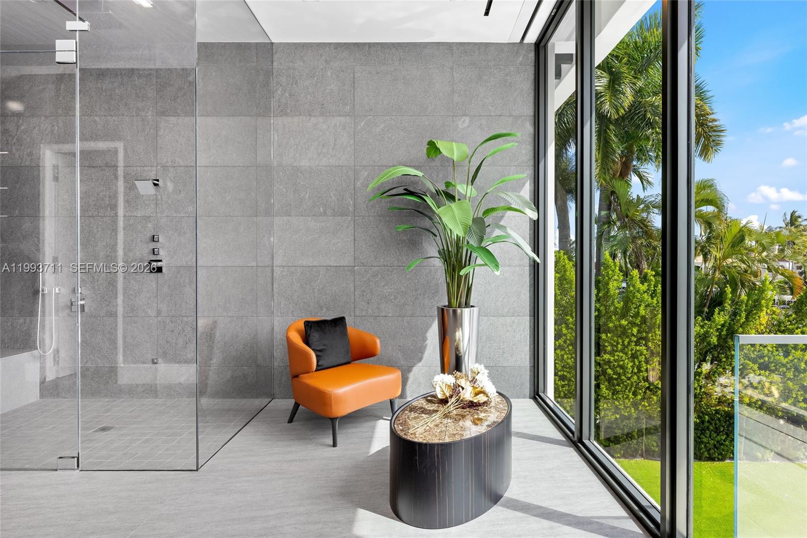 2560 Del Lago Dr Fort Lauderdale, FL 33316