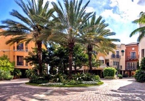 3471 Main Hwy #619 Miami, FL 33133