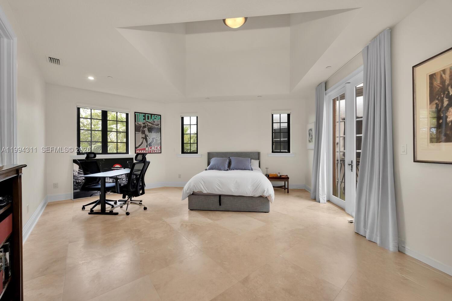 3471 Main Hwy #619 Miami, FL 33133