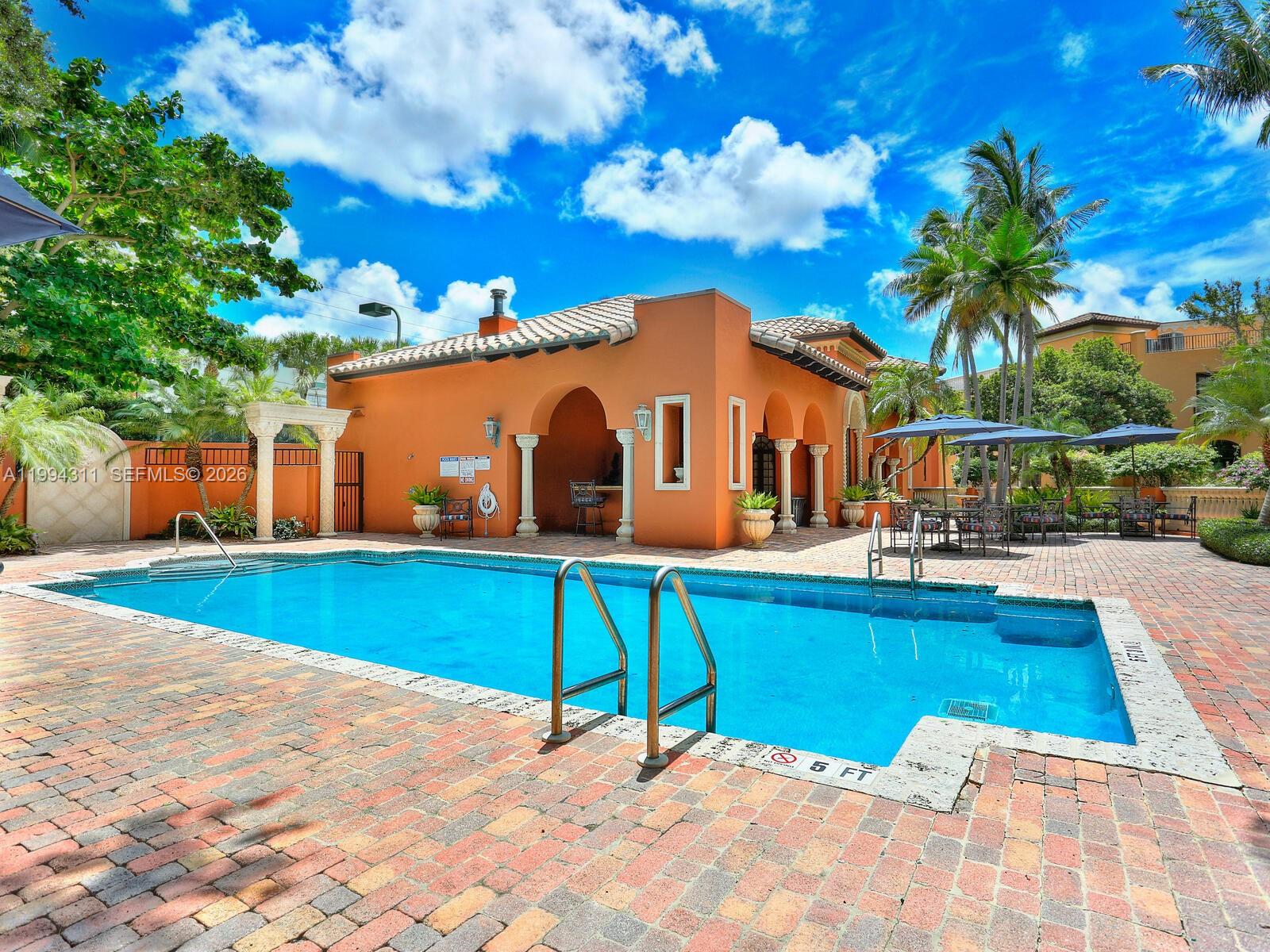 3471 Main Hwy #619 Miami, FL 33133