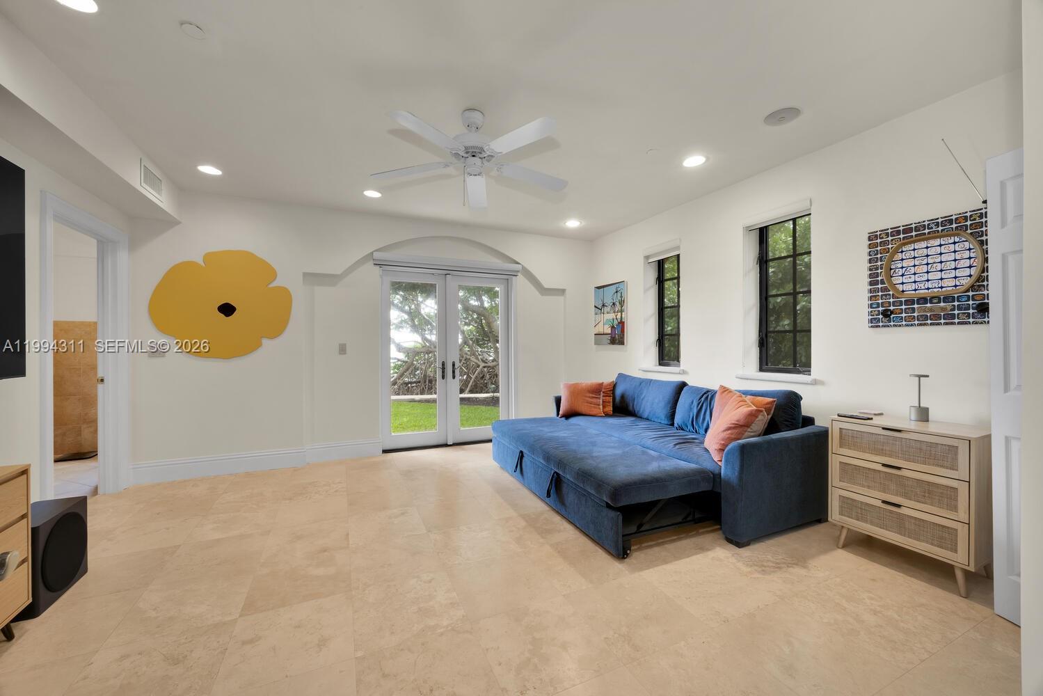 3471 Main Hwy #619 Miami, FL 33133