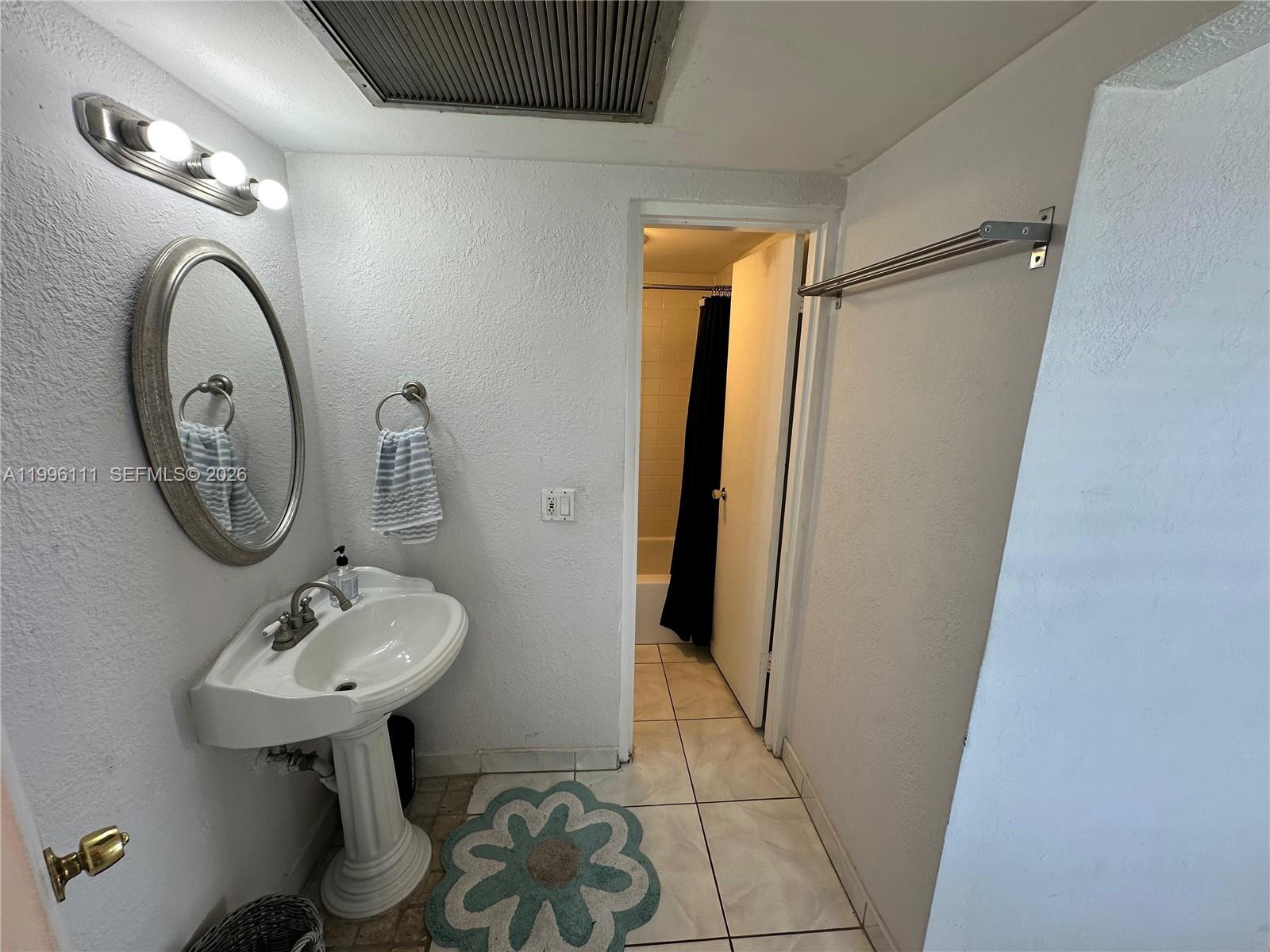 Undisclosed Address North Miami Beach, FL 33160