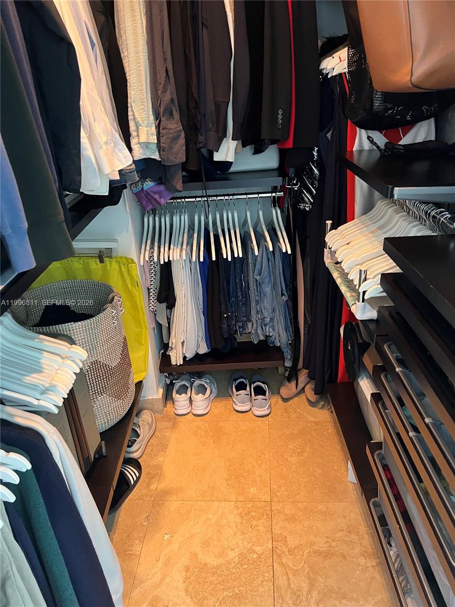 image Blue on the Bay21