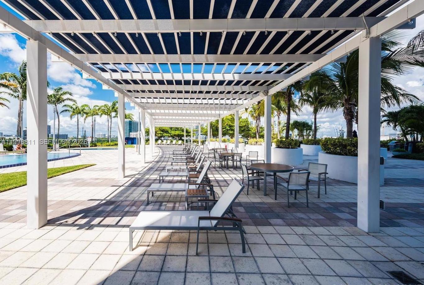 image Blue on the Bay34