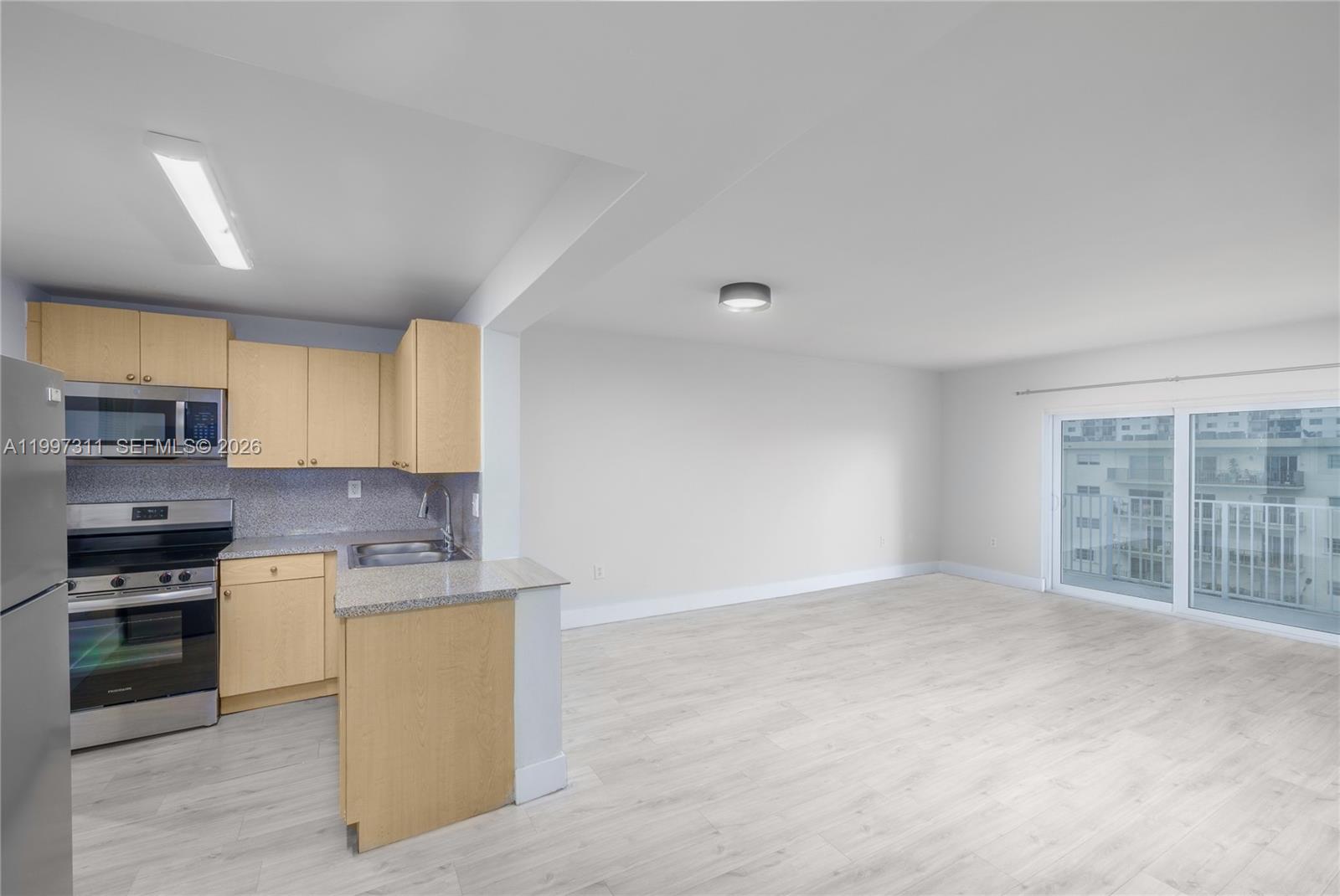 3626 NE 168th St #502