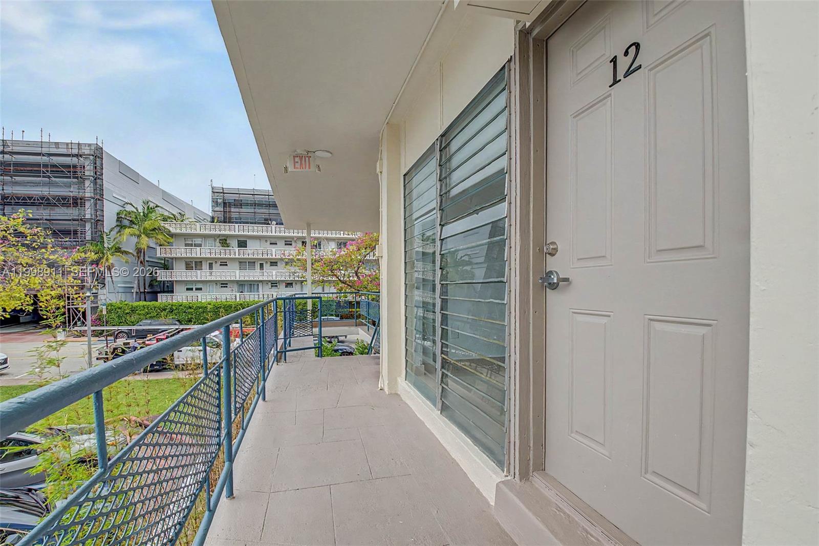 1685 Jefferson Ave #12