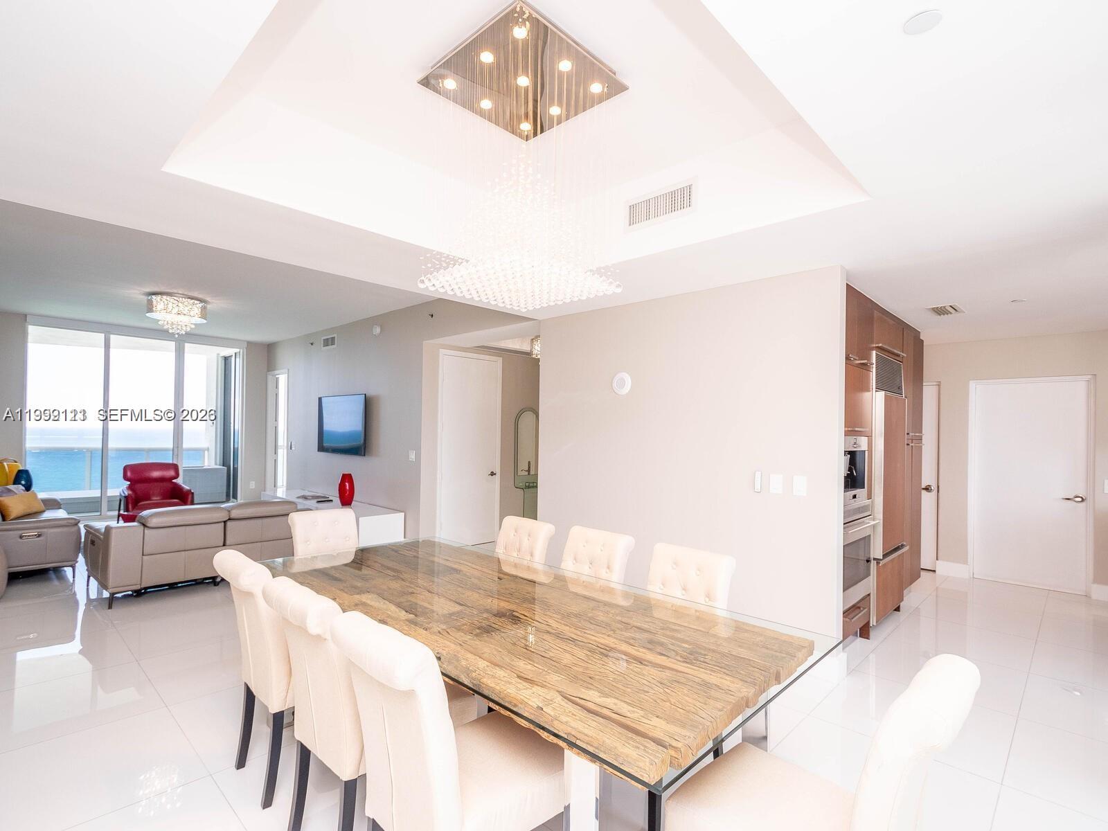 15901 Collins Ave #2504 Sunny Isles Beach, FL 33160