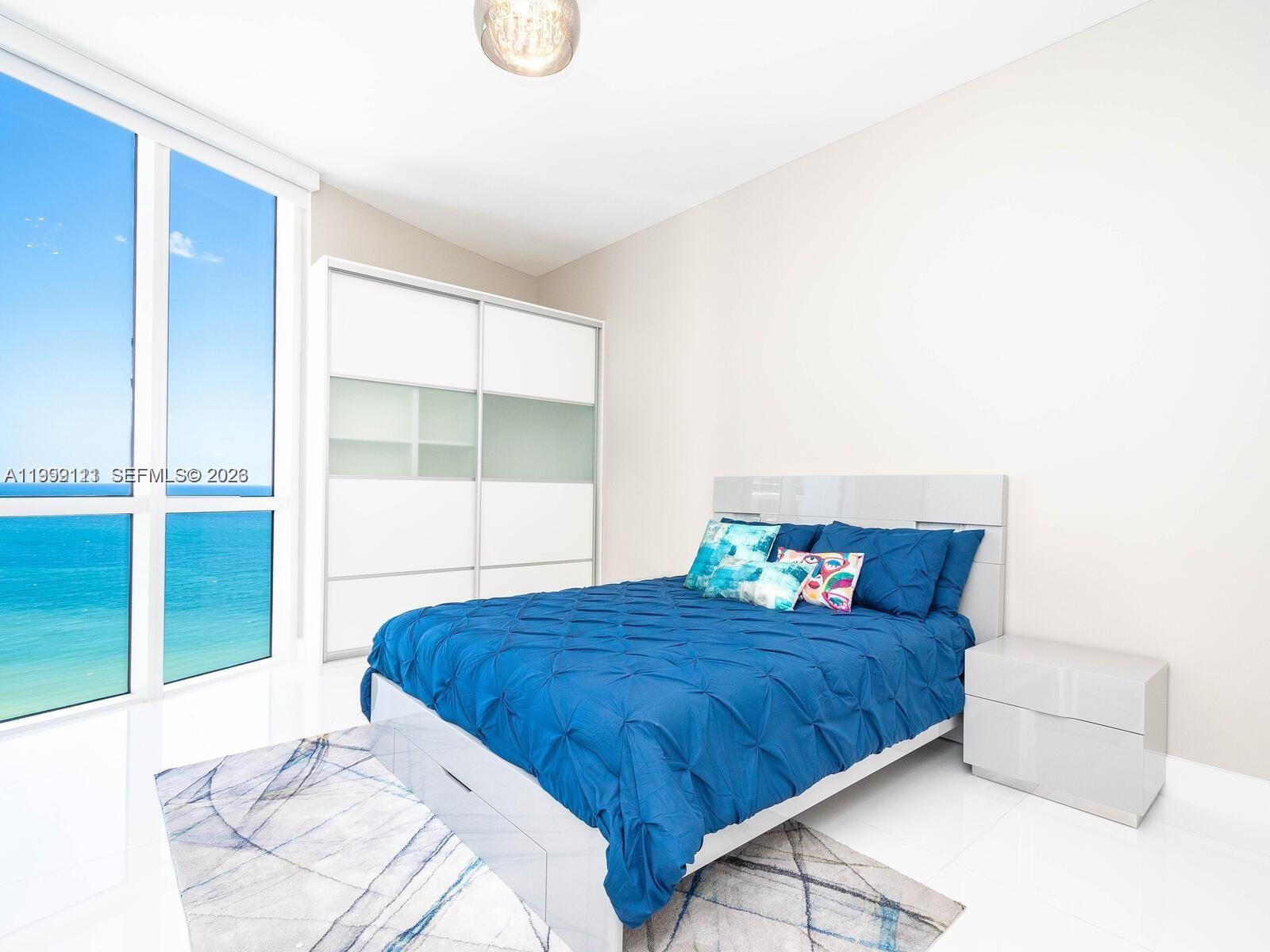 15901 Collins Ave #2504 Sunny Isles Beach, FL 33160