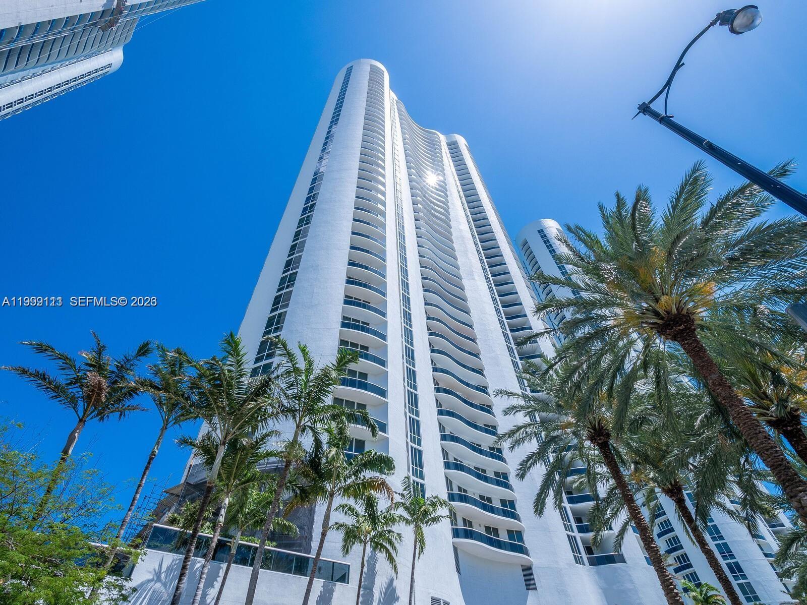 15901 Collins Ave #2504 Sunny Isles Beach, FL 33160