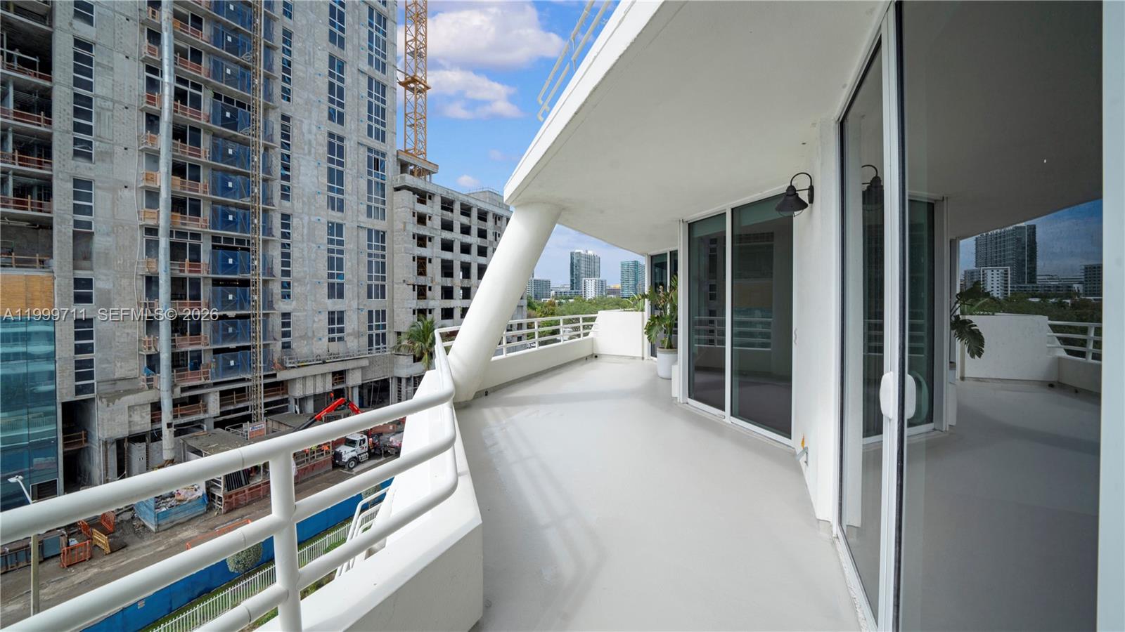 555 NE 34th St #603 Miami, FL 33137