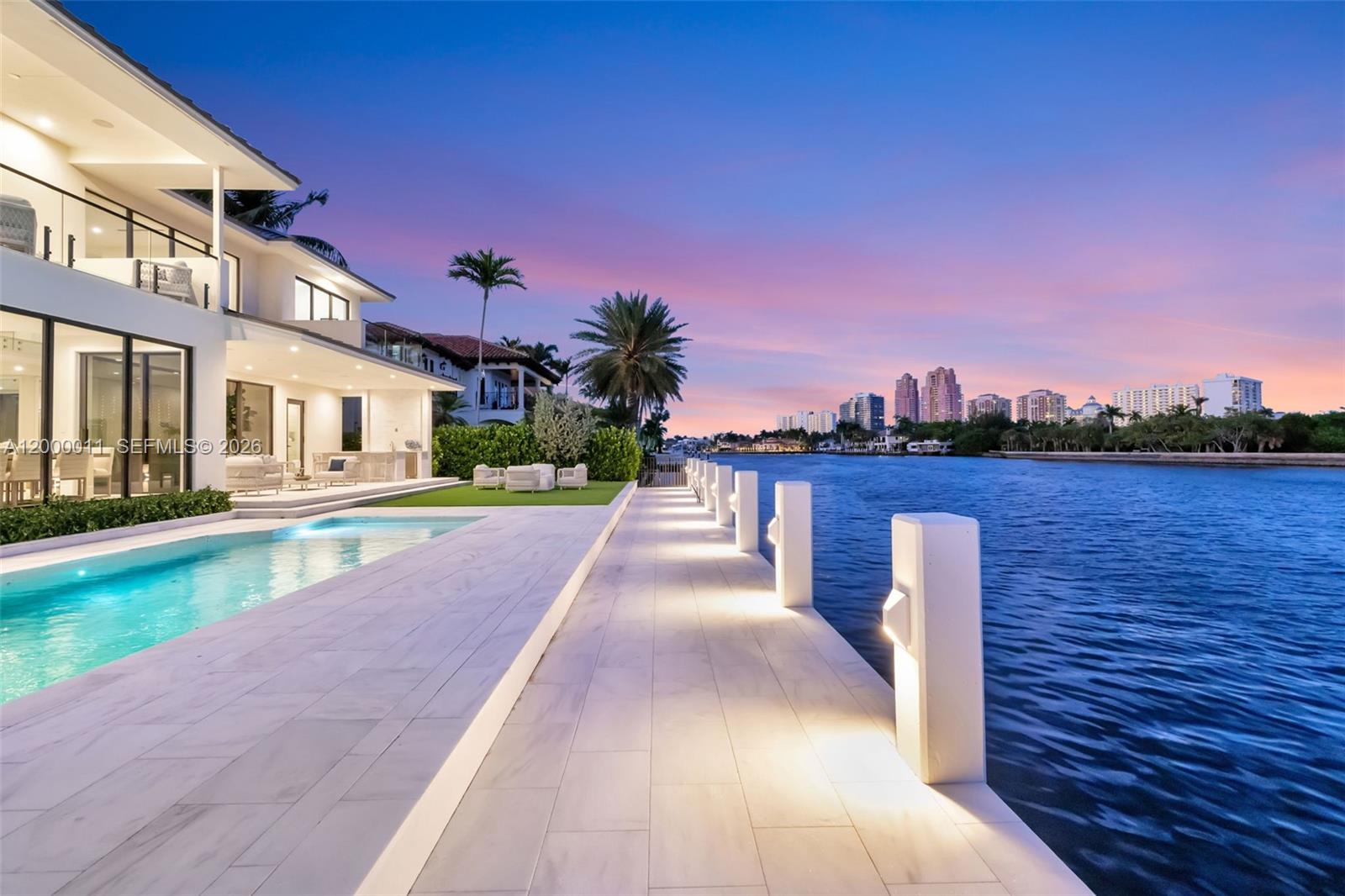 2010 Intracoastal Dr Fort Lauderdale, FL 33305