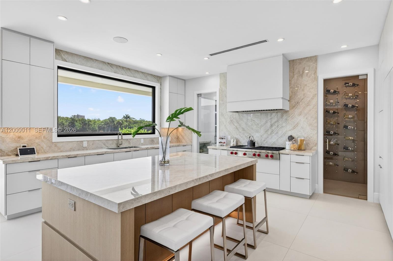 2010 Intracoastal Fort Lauderdale, FL 33305