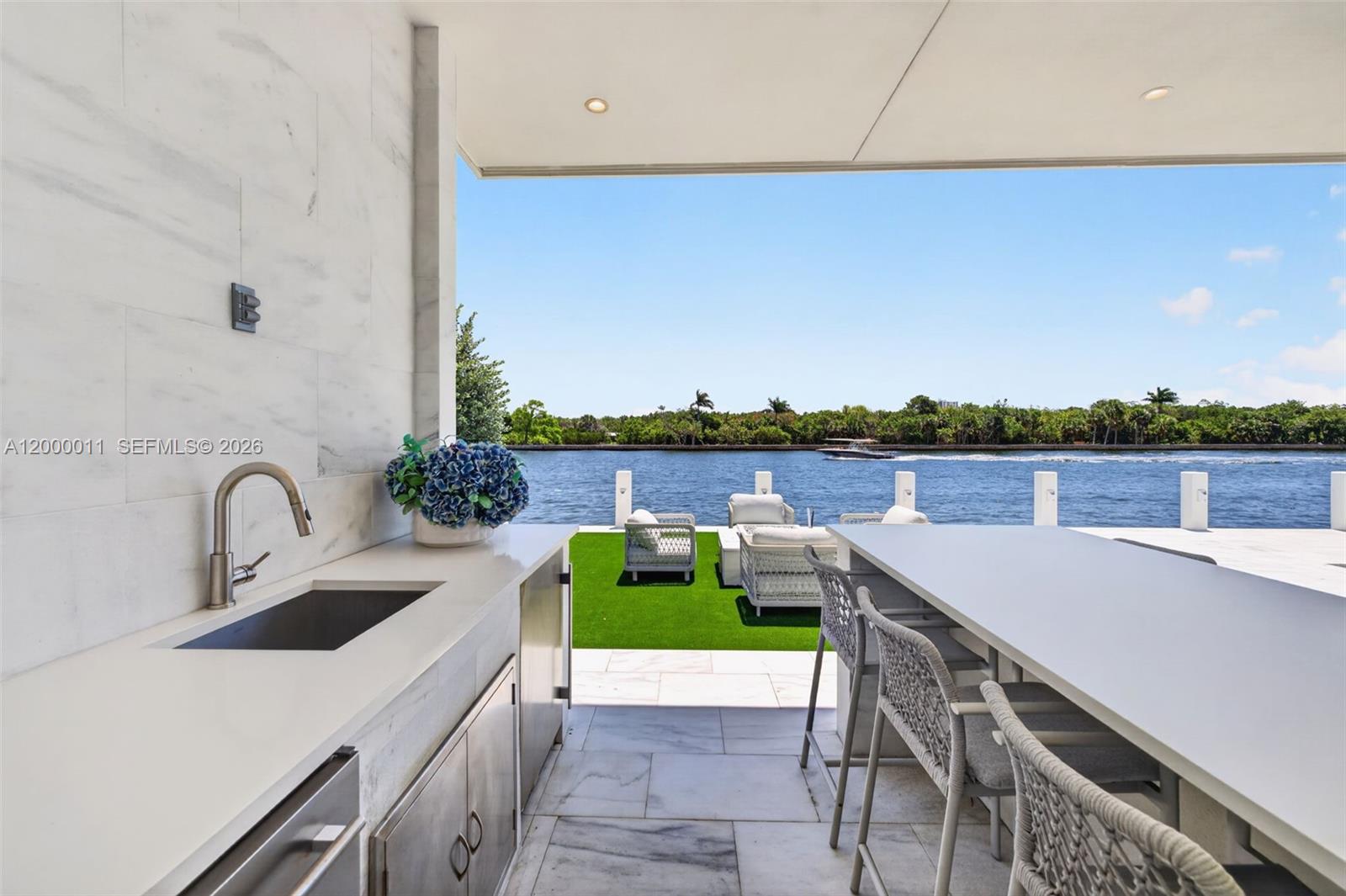 2010 Intracoastal Fort Lauderdale, FL 33305