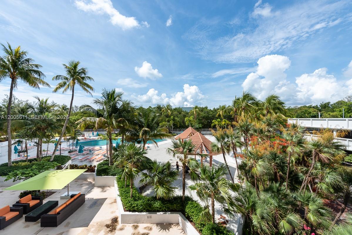 100 NE Bayview Dr #226 Sunny Isles Beach, FL 33160