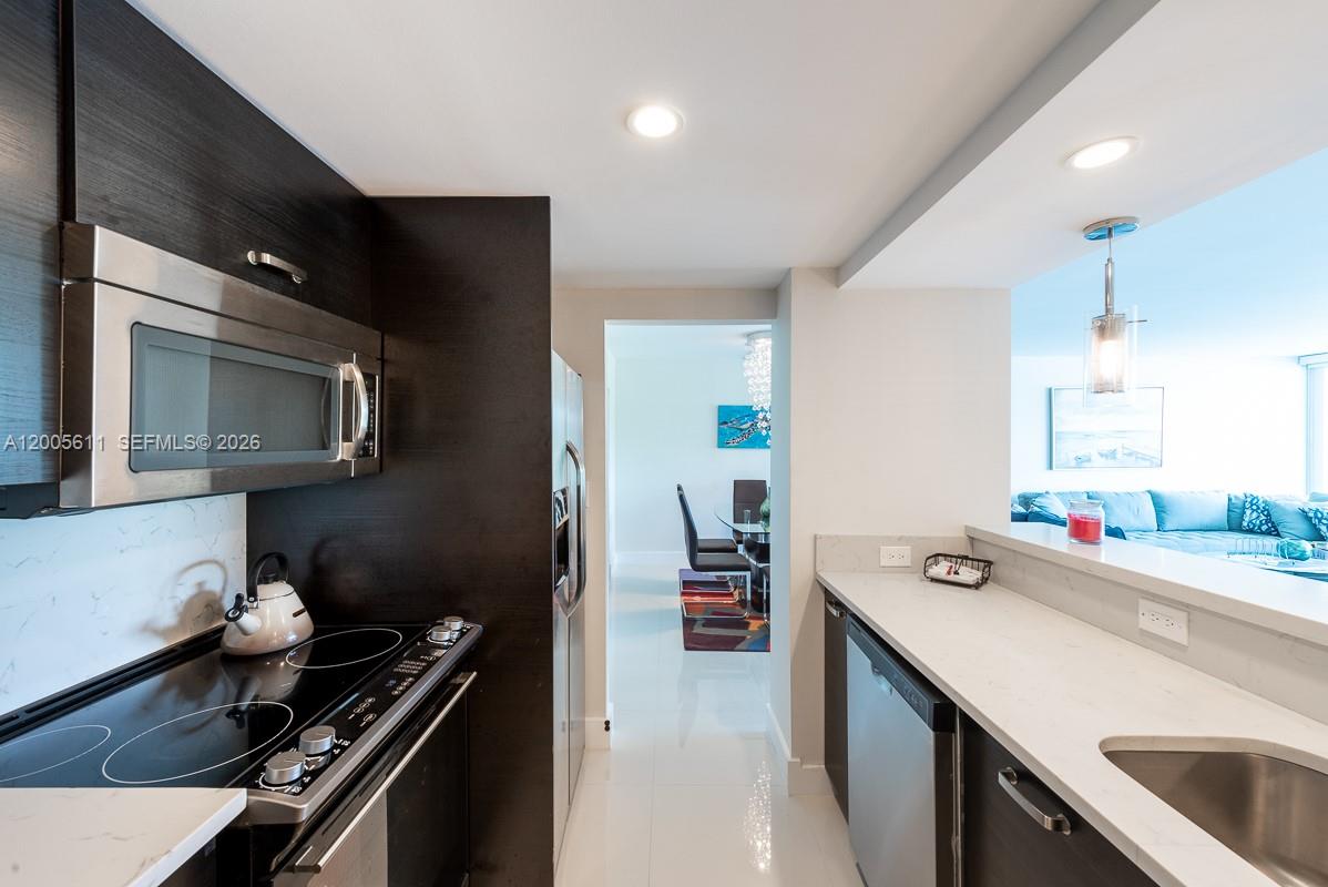 100 NE Bayview Dr #226 Sunny Isles Beach, FL 33160