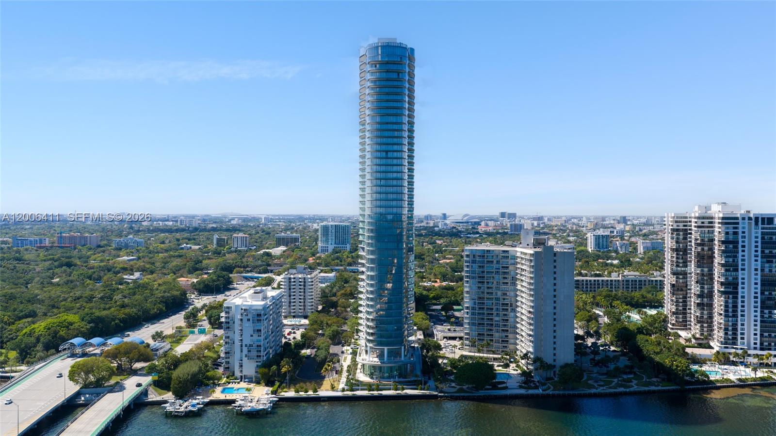 175 SE 25th Rd #1202 Miami, FL 33129