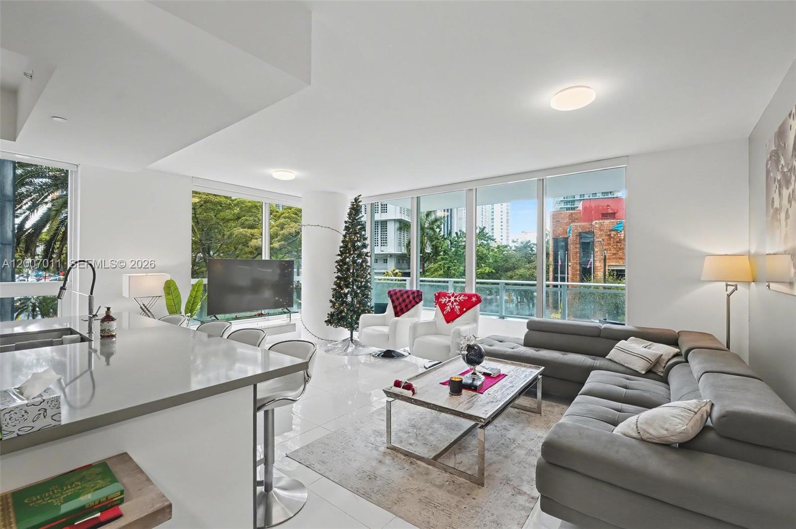 image The Bond on Brickell12