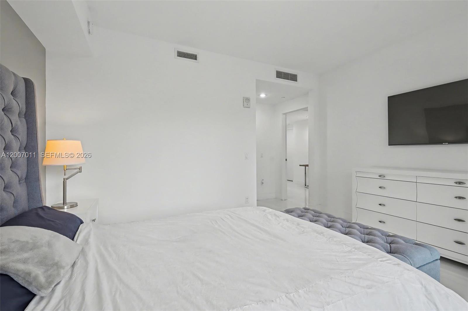 image The Bond on Brickell16