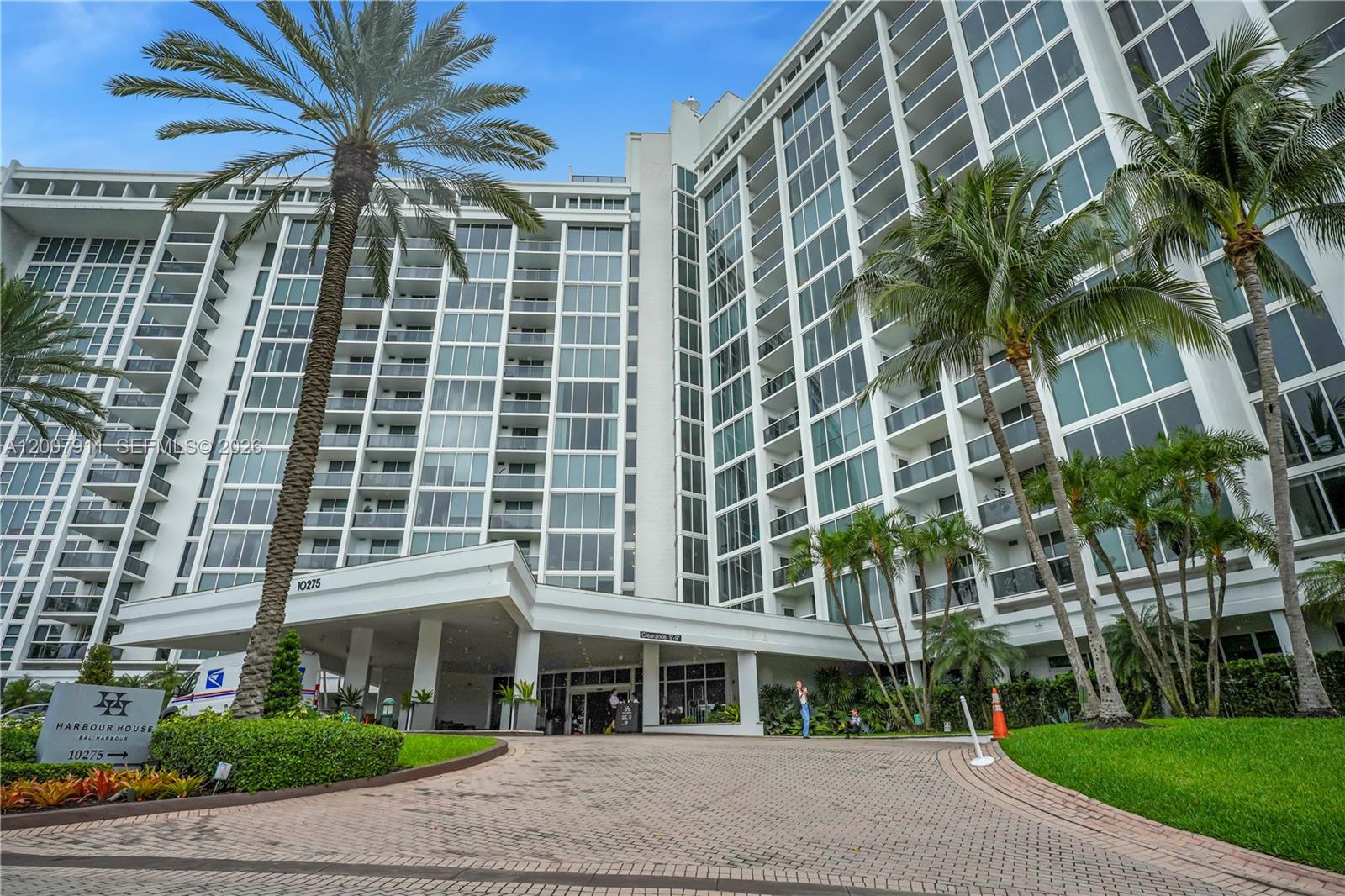10275 Collins Ave #315 Bal Harbour, FL 33154