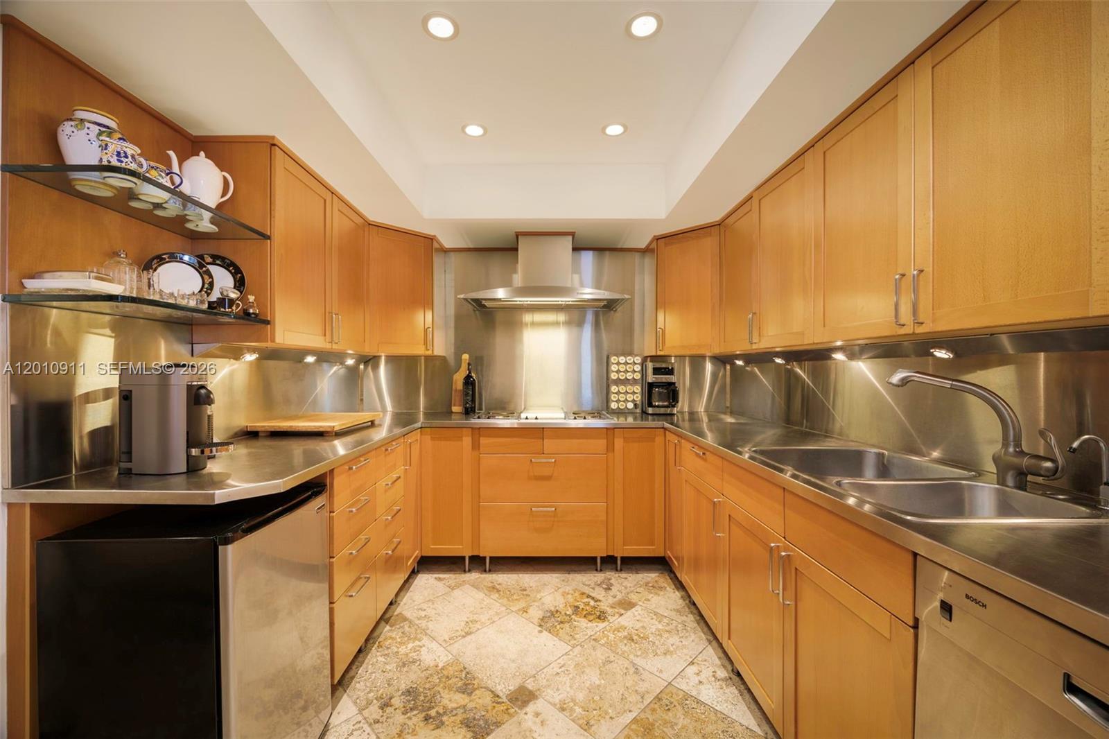 200 Ocean Ln Dr #401 Key Biscayne, FL 33149