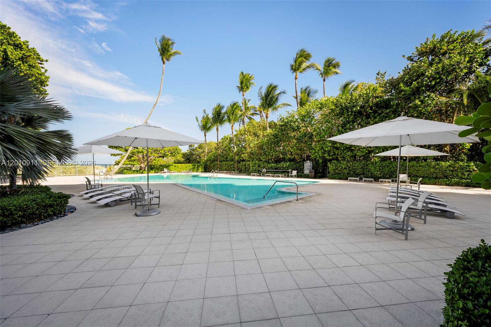 200 Ocean Ln Dr #401 Key Biscayne, FL 33149