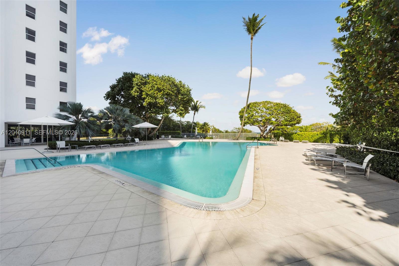 200 Ocean Ln Dr #401 Key Biscayne, FL 33149