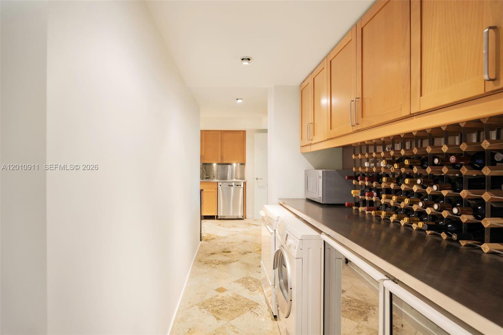 200 Ocean Ln Dr #401 Key Biscayne, FL 33149