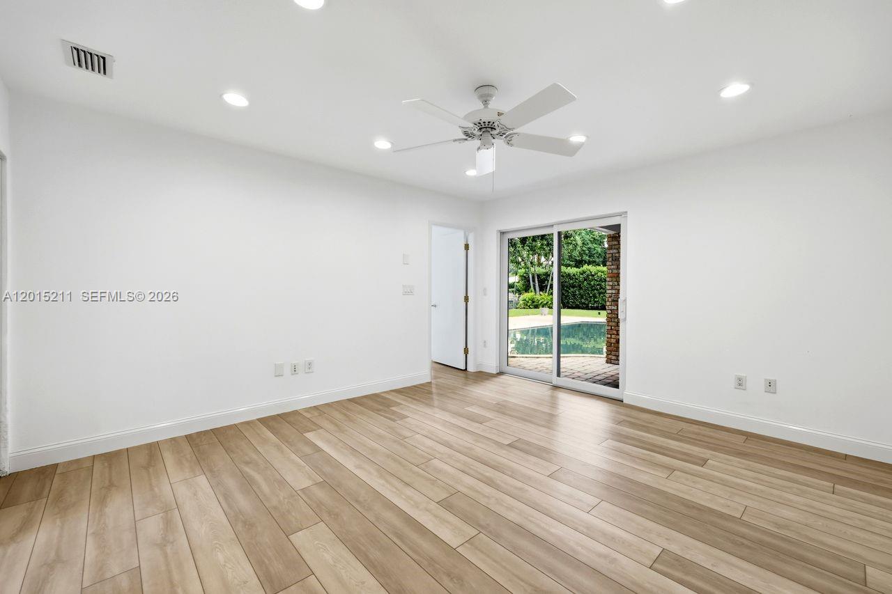 13060 SW 70th Ave Pinecrest, FL 33156